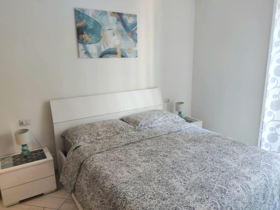 Appartement Ampio Bilocale In Zona Porta Vittoria / Corso Lodi à Milan Extérieur photo